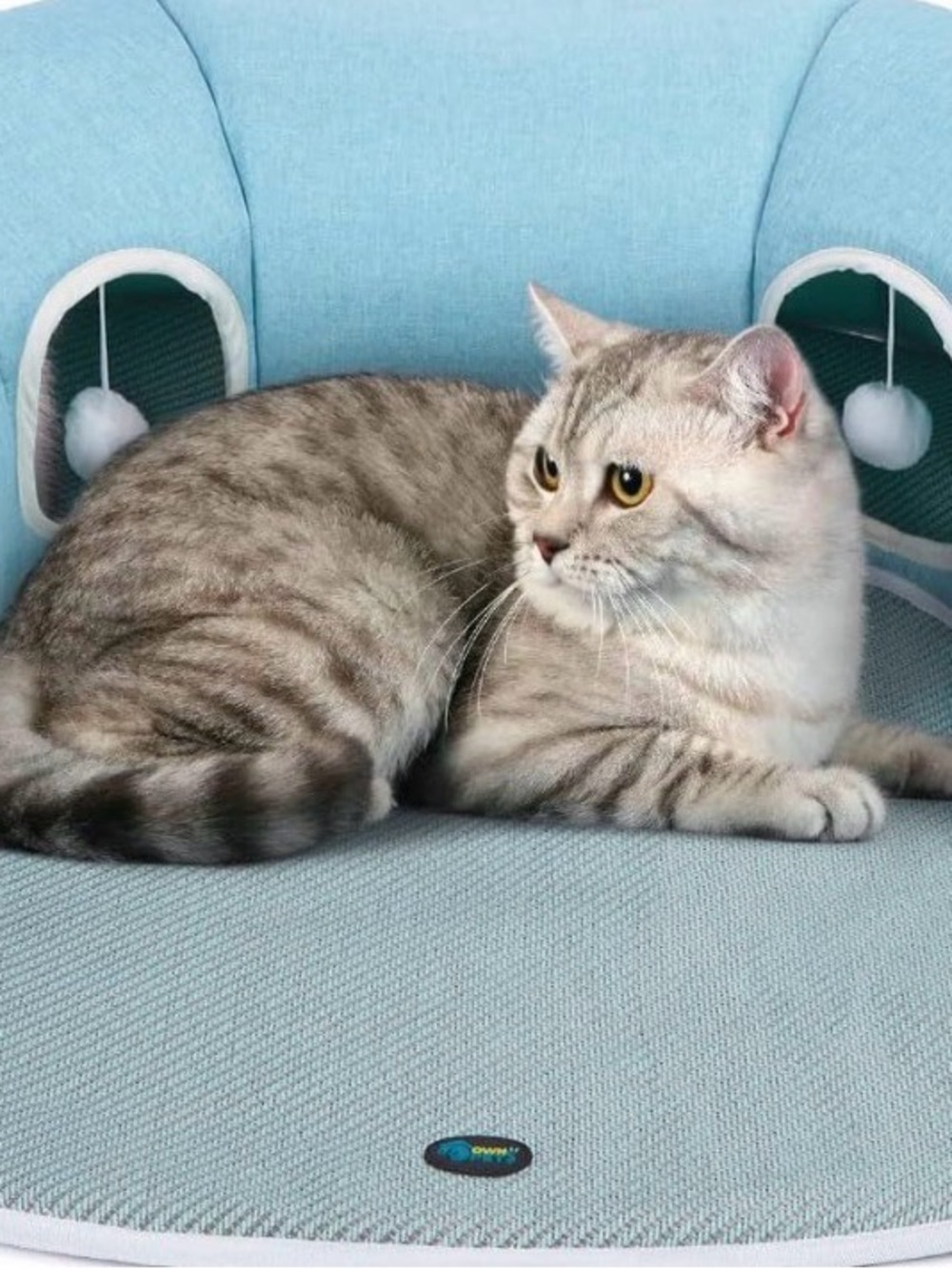 Pet Cat cooling mat with tunnel